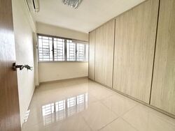 Blk 214 Lorong 8 Toa Payoh (Toa Payoh), HDB 4 Rooms #540512861